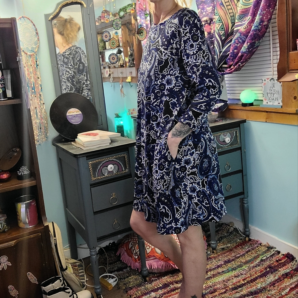 APT 9 Dress - Picture 2 of 2